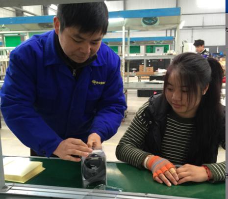 華寶公司獲“流動人口工作先進集體”、鄭御璽獲“最美新寧海人”榮譽稱號雙豐收